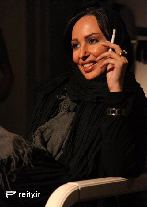 پرستو صالحی در حال سیگار کشیدن در فیلم فصل / عکس | www.preity.ir